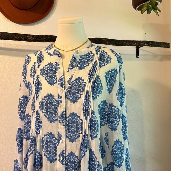 Nanette Lepore Blue Print Lightweight Summer Beach Tunic Blouse Cover Up Size L - Picture 2 of 11